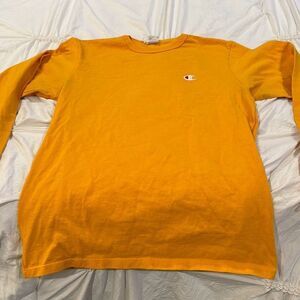 Champion, yellow, long sleeve tea size medium
